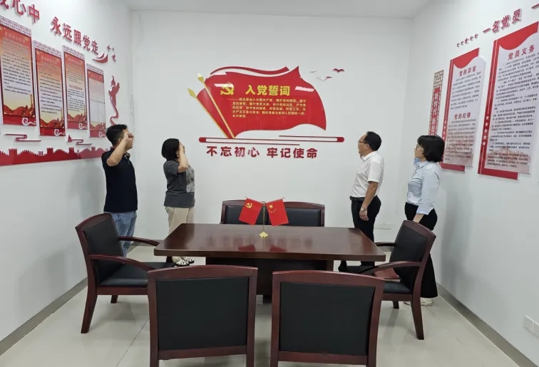 9e593fc44930f5125bf1084003b5c10.jpg